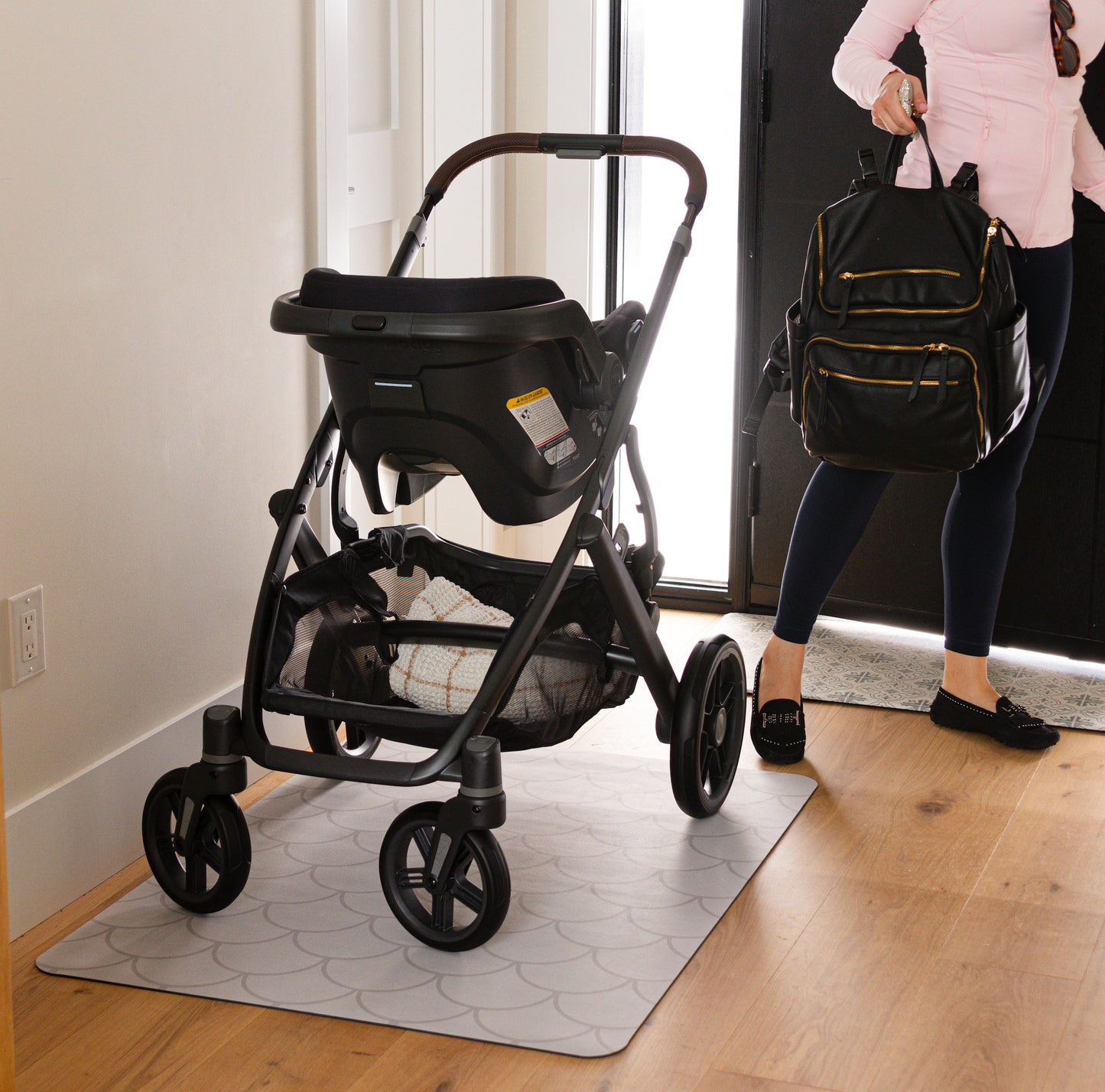 StrollerMat™ Scallop